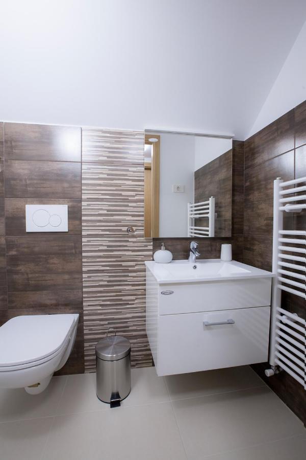 Apartments Razingar 9 Bled Bagian luar foto