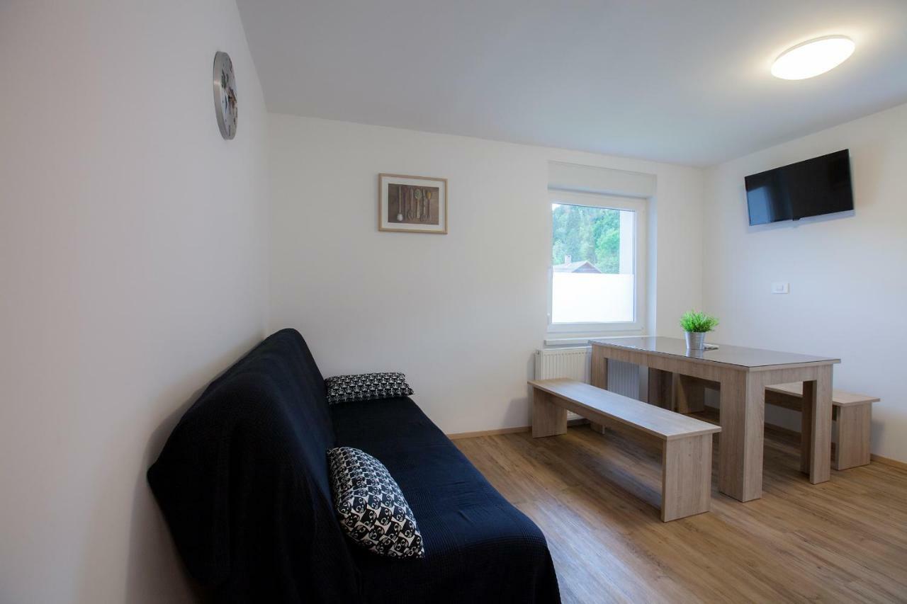 Apartments Razingar 9 Bled Bagian luar foto